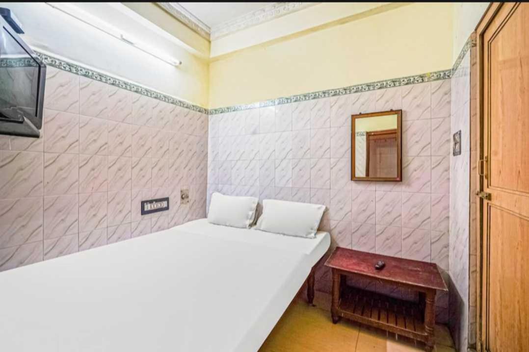 Spot On Venkata Sai Residency Hotel Тирупати Екстериор снимка