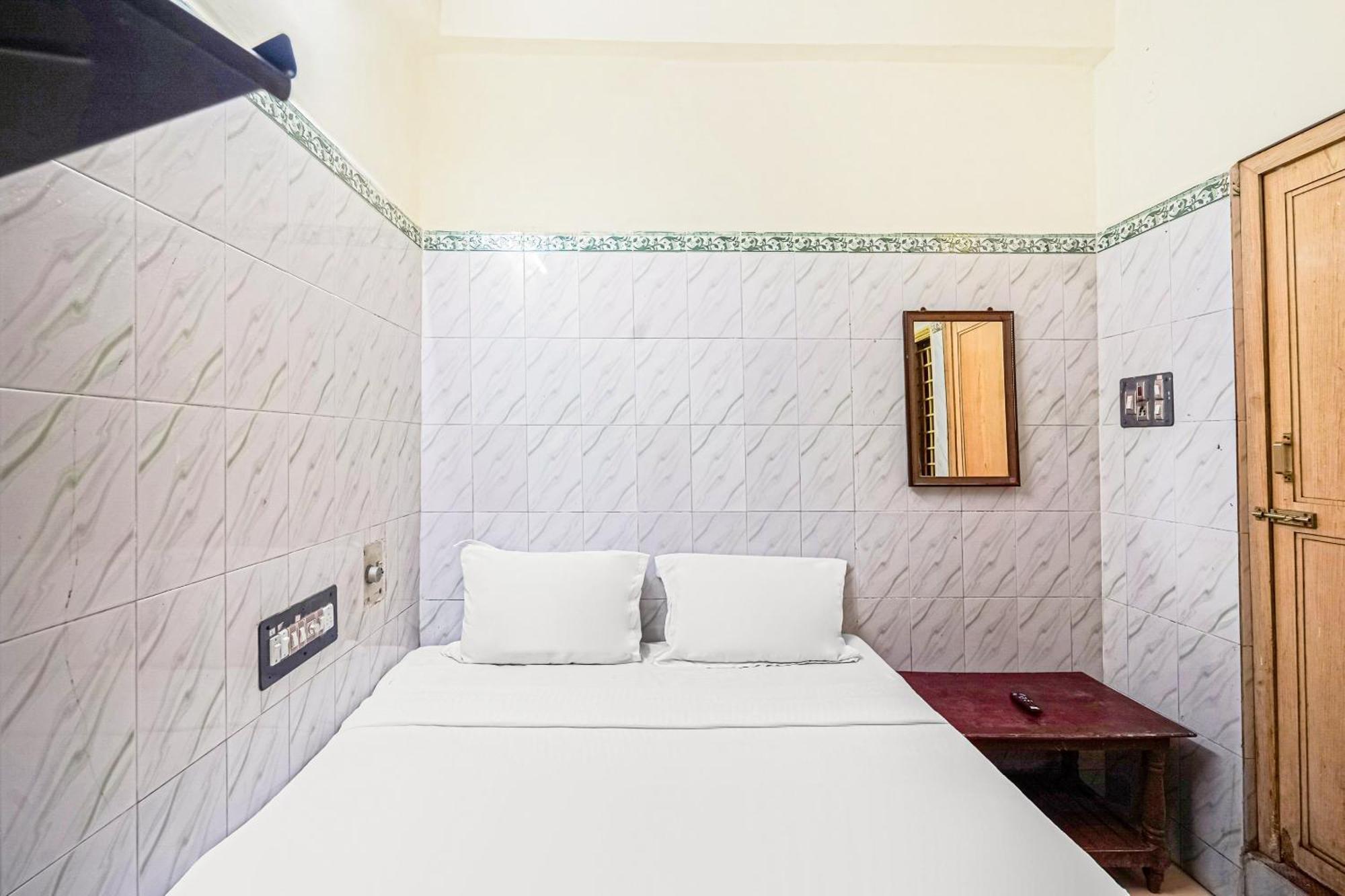 Spot On Venkata Sai Residency Hotel Тирупати Екстериор снимка